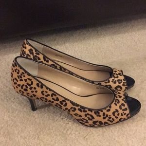 Ellen Tracy Leopard Print Peep Toe Pumps